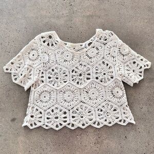 🤩REBELLION🤩 Crochet Top